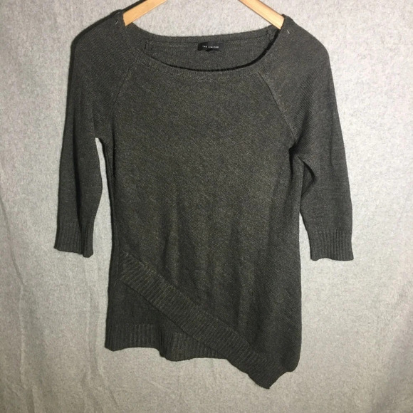 Womens The Limited Sweater Asymmetric Hem Tunic Length Casual Contemporary - Picture 1 of 5